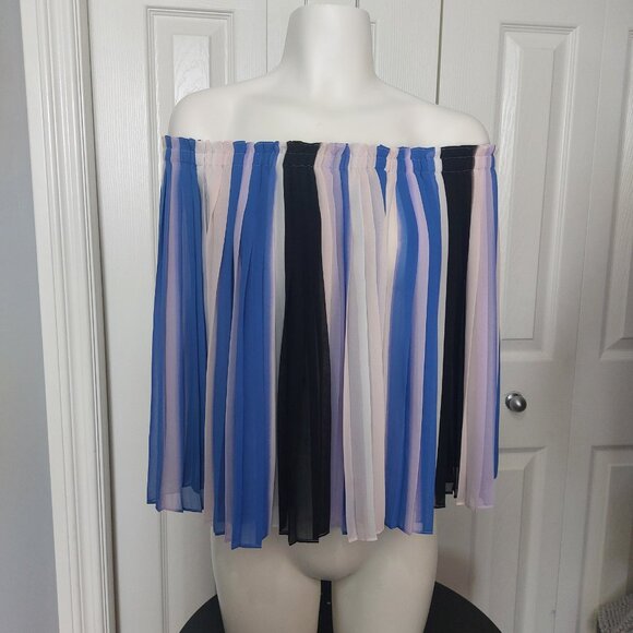 Club Monaco Viselin Striped Pleated Off the Shoulder Top - Picture 3 of 8